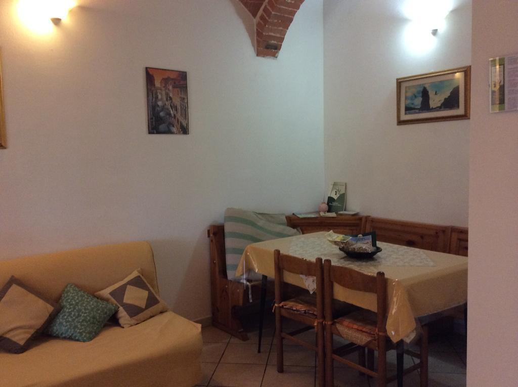 Agriturismo Susanna E Atria Bibbona Quarto foto