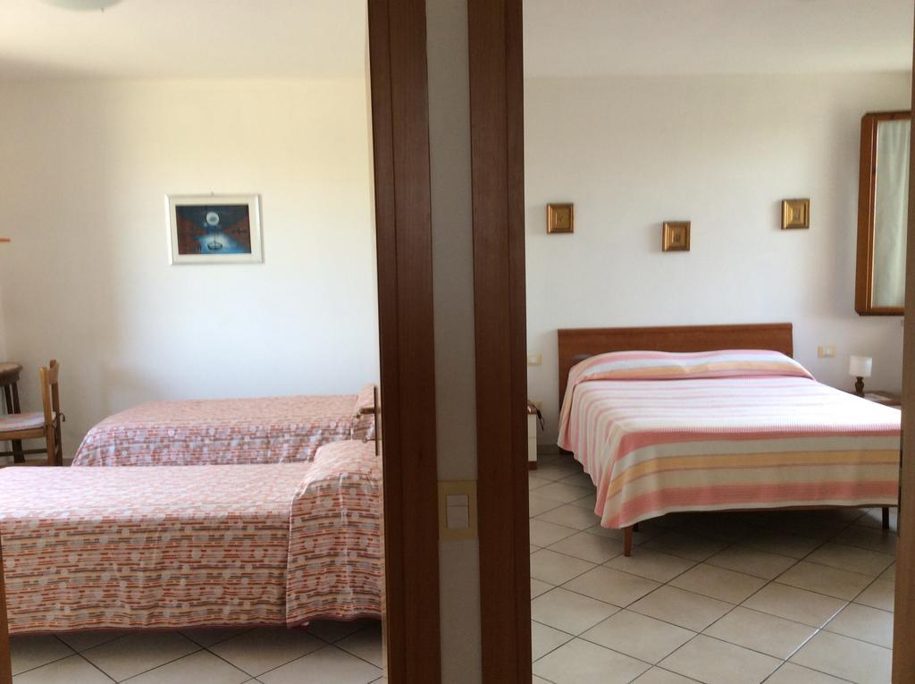 Agriturismo Susanna E Atria Bibbona Quarto foto