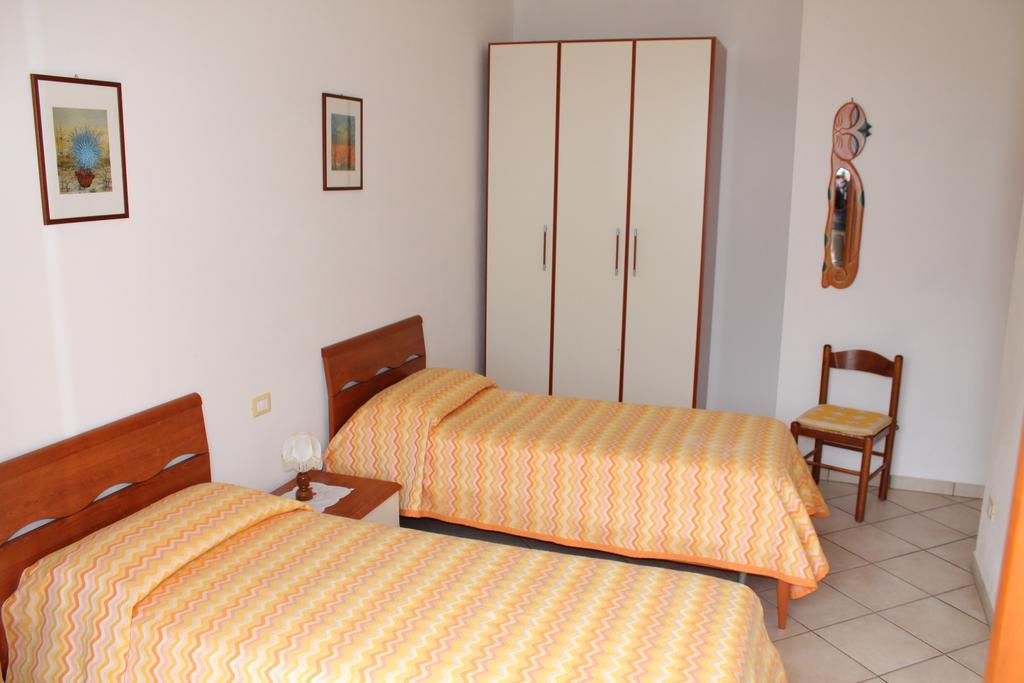 Agriturismo Susanna E Atria Bibbona Quarto foto